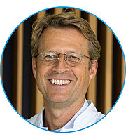 Portrait von Prof. Dr. Carsten Schwarz